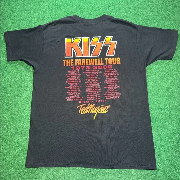 2000 Kiss Farewell Tour vintage t-shirt rare version with 2000 Kiss Farewell Tour vintage t-shirt rare version with